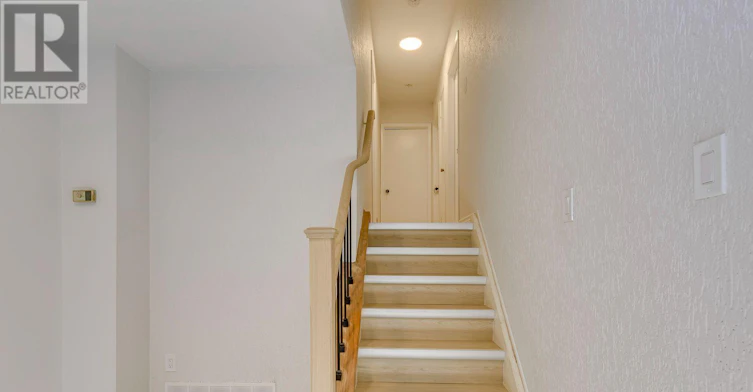 UPPER-7605 Discus Crescent, Mississauga, ON, L4T 2V4 - 18