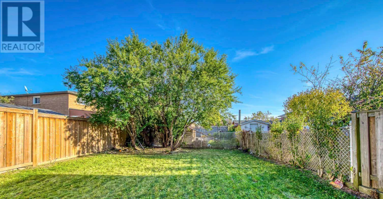 UPPER-7605 Discus Crescent, Mississauga, ON, L4T 2V4 - 29