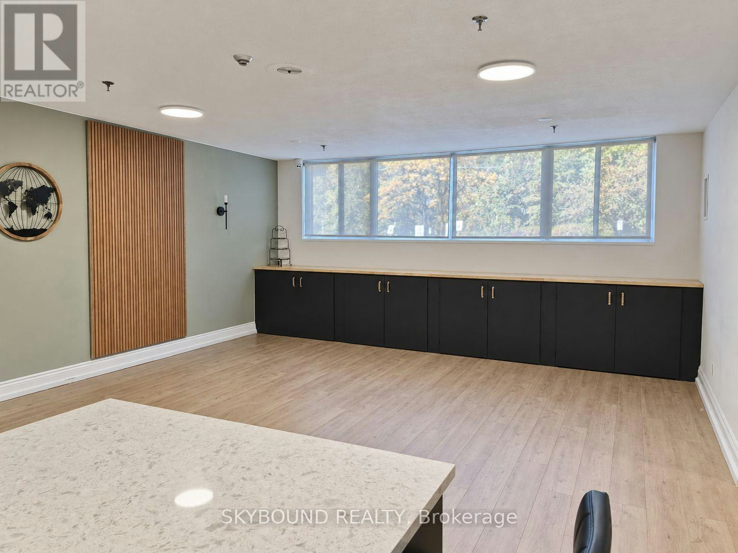 1606-85 Emmett Avenue, Toronto, ON, M6M 5A2 - 27