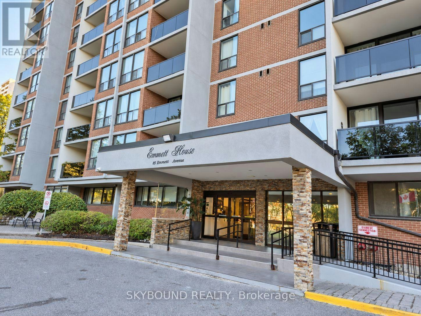 1606-85 Emmett Avenue, Toronto, ON, M6M 5A2 - 2