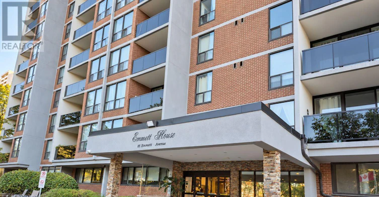 1606-85 Emmett Avenue, Toronto, ON, M6M 5A2 - 2