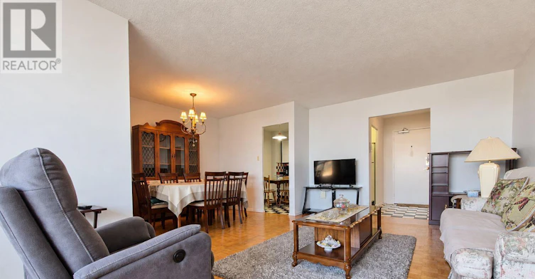 1606-85 Emmett Avenue, Toronto, ON, M6M 5A2 - 8