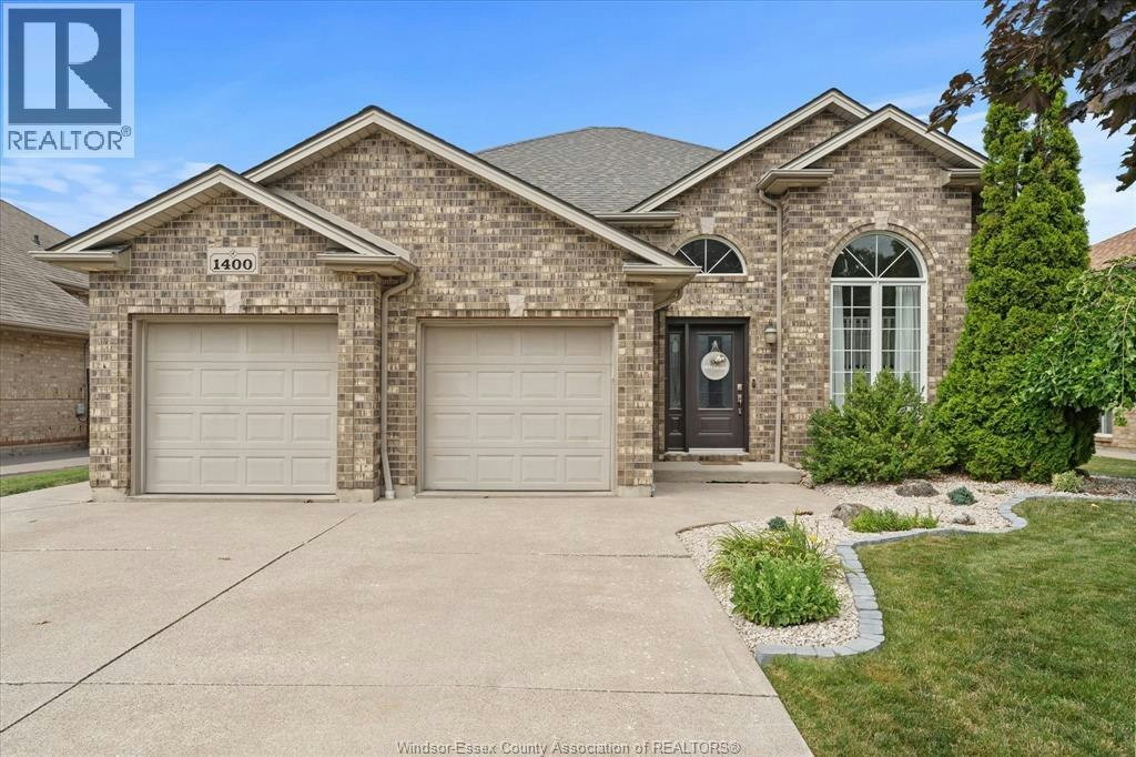 1400 Mcmahon Crescent, Lakeshore, ON, N0R 1A0