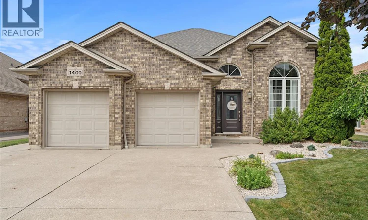 1400 Mcmahon Crescent