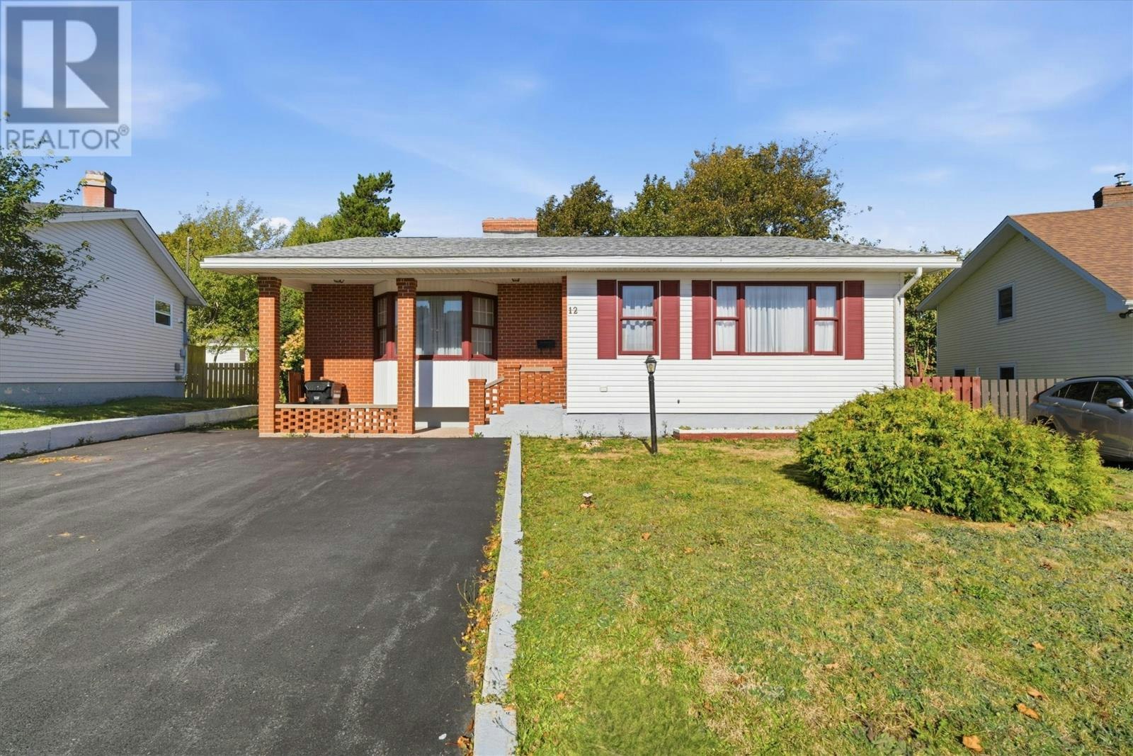 12 Spratt Place, St Johns, NL, A1E 4M2