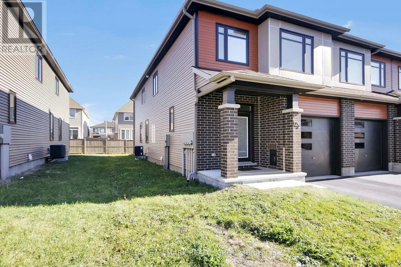 125 Angelonia Crescent, Ottawa, ON, K1T 0Y4 - 3