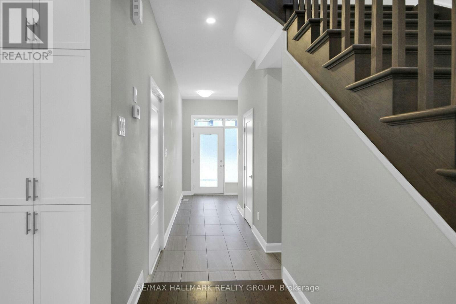 125 Angelonia Crescent, Ottawa, ON, K1T 0Y4 - 4