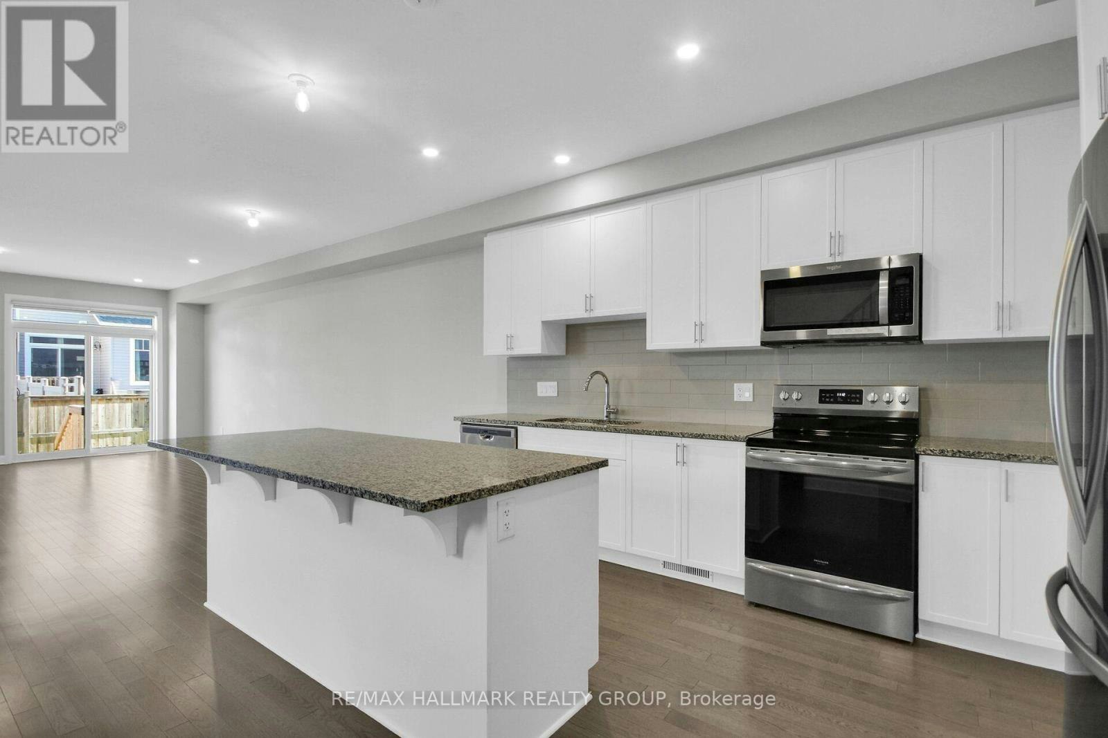 125 Angelonia Crescent, Ottawa, ON, K1T 0Y4 - 12