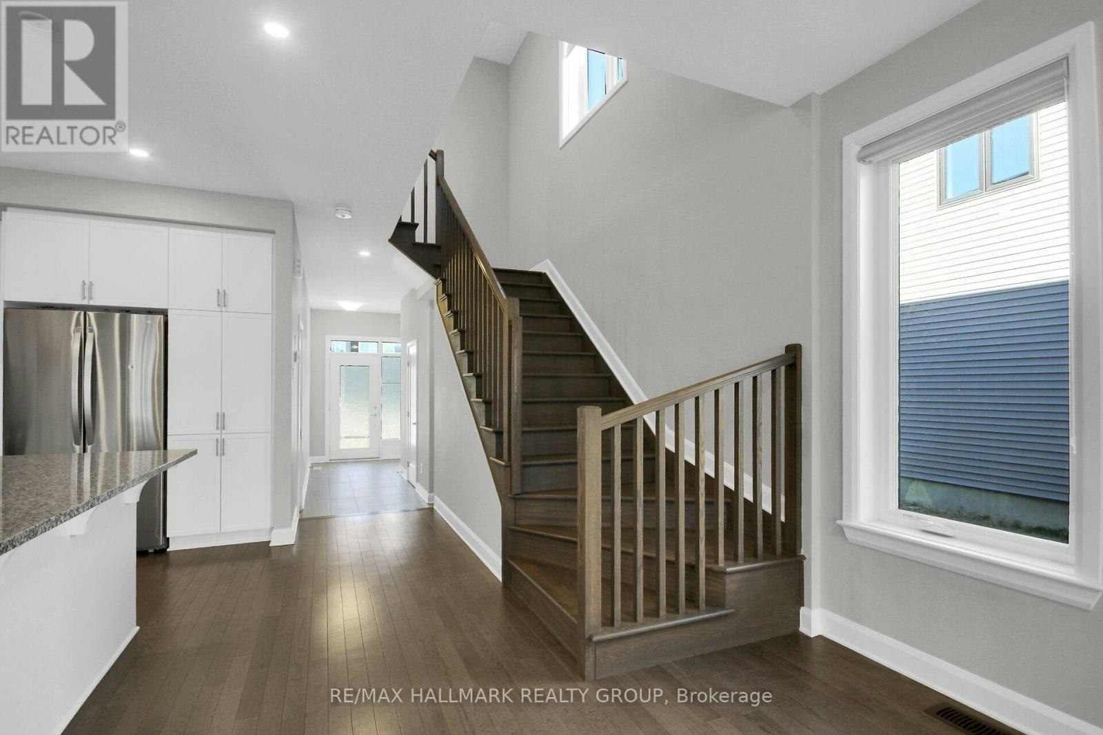125 Angelonia Crescent, Ottawa, ON, K1T 0Y4 - 6