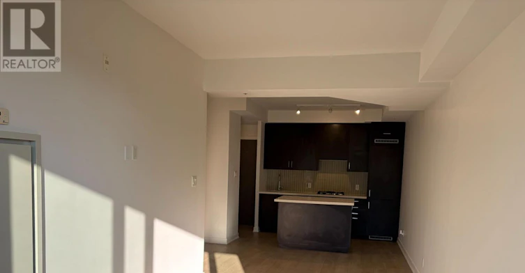 303-1960 Queen Street E, Toronto, ON, M4L 1H8 - 6
