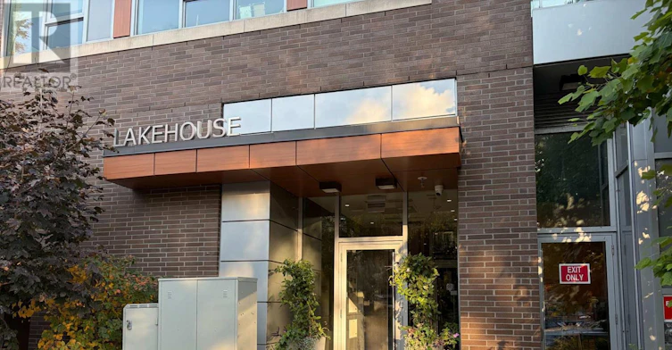303-1960 Queen Street E, Toronto, ON, M4L 1H8 - 12