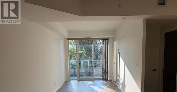 303-1960 Queen Street E, Toronto, ON, M4L 1H8 - 3