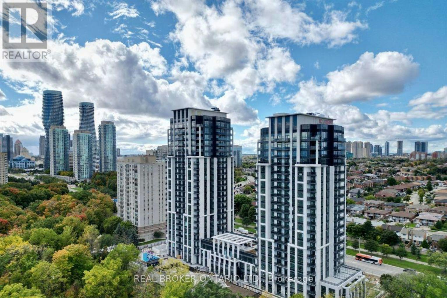 1306-204 Burnhamthorpe Road E, Mississauga, ON, L5A 0B3