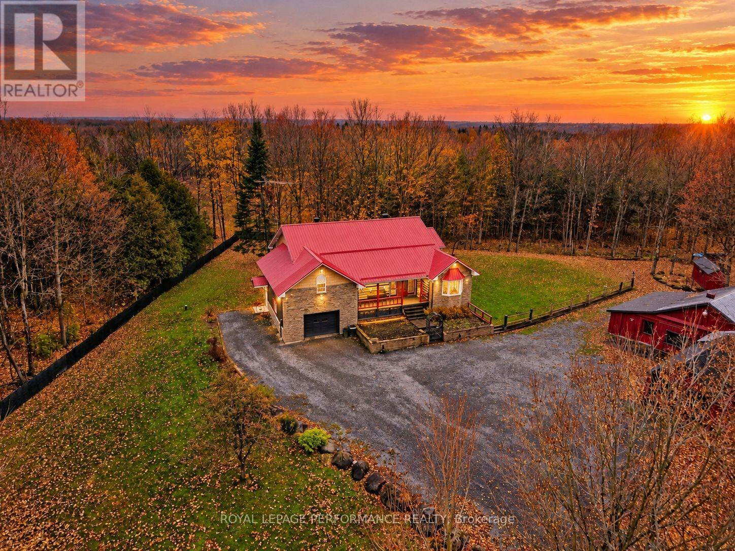 19040 25 County Road, South Glengarry, ON, K0C 1B0