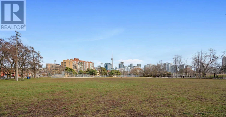 302-25 Stafford Street, Toronto, ON, M5V 0G3 - 19