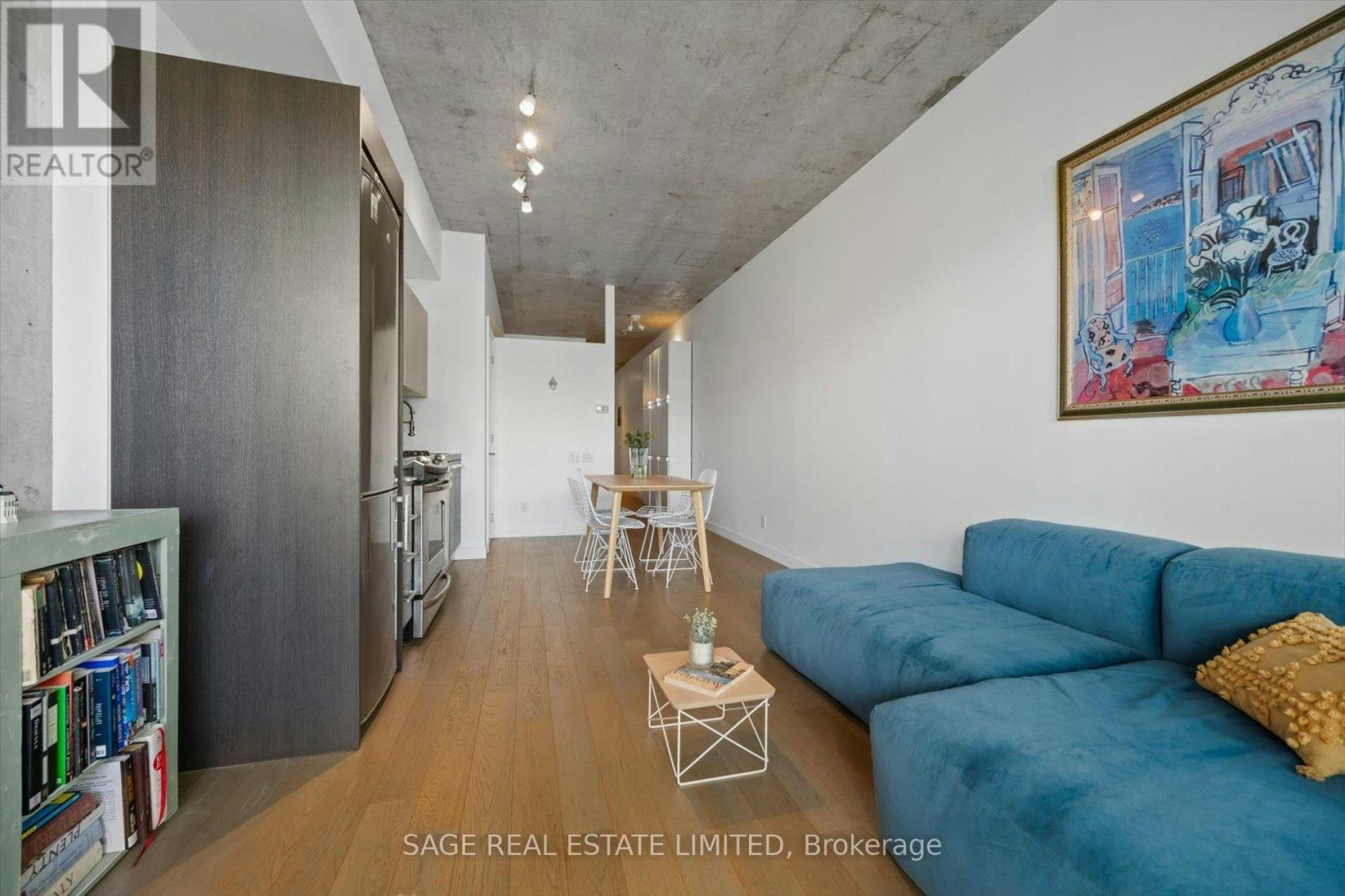 302-25 Stafford Street, Toronto, ON, M5V 0G3 - 7