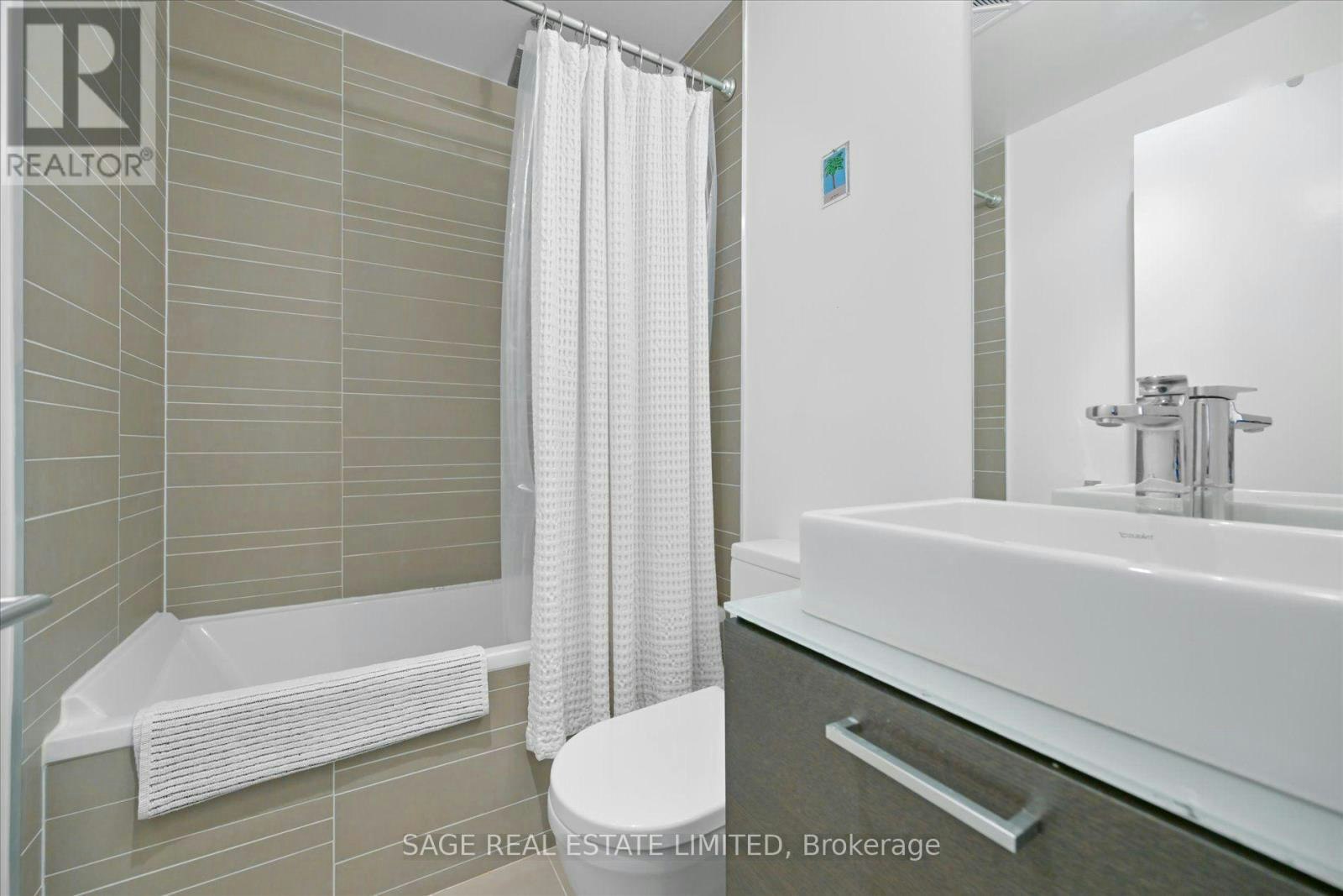 302-25 Stafford Street, Toronto, ON, M5V 0G3 - 12