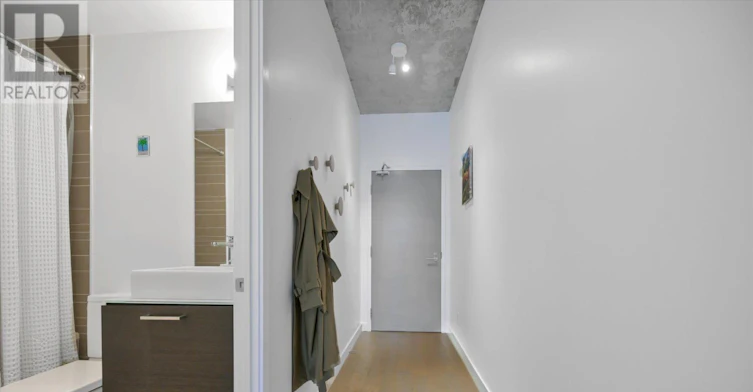 302-25 Stafford Street, Toronto, ON, M5V 0G3 - 10