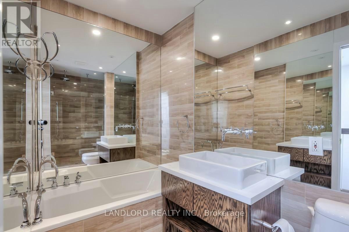 113 Earl Place, Toronto, ON, M4Y 1M4 - 20