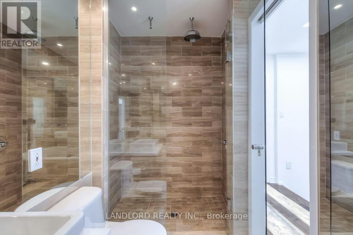 113 Earl Place, Toronto, ON, M4Y 1M4 - 21
