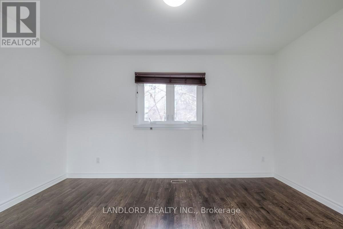 113 Earl Place, Toronto, ON, M4Y 1M4 - 15