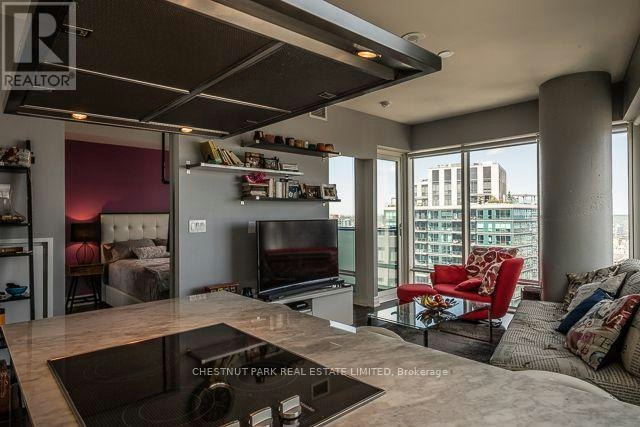 2911-8 The Esplanade, Toronto, ON, M5E 0A6 - 6