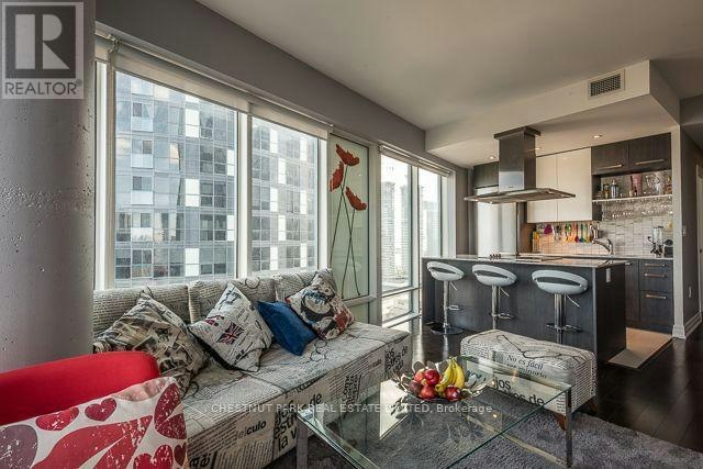 2911-8 The Esplanade, Toronto, ON, M5E 0A6 - 3