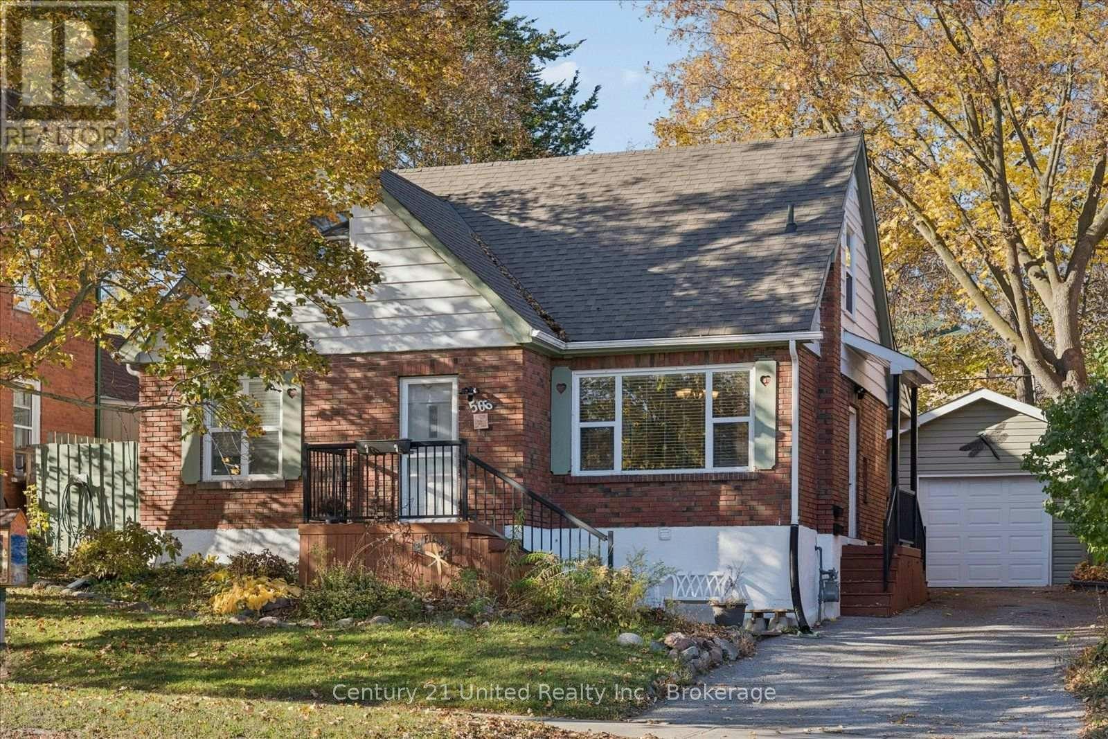 566 Sherbrooke Street, Peterborough, ON, K9J 2P5