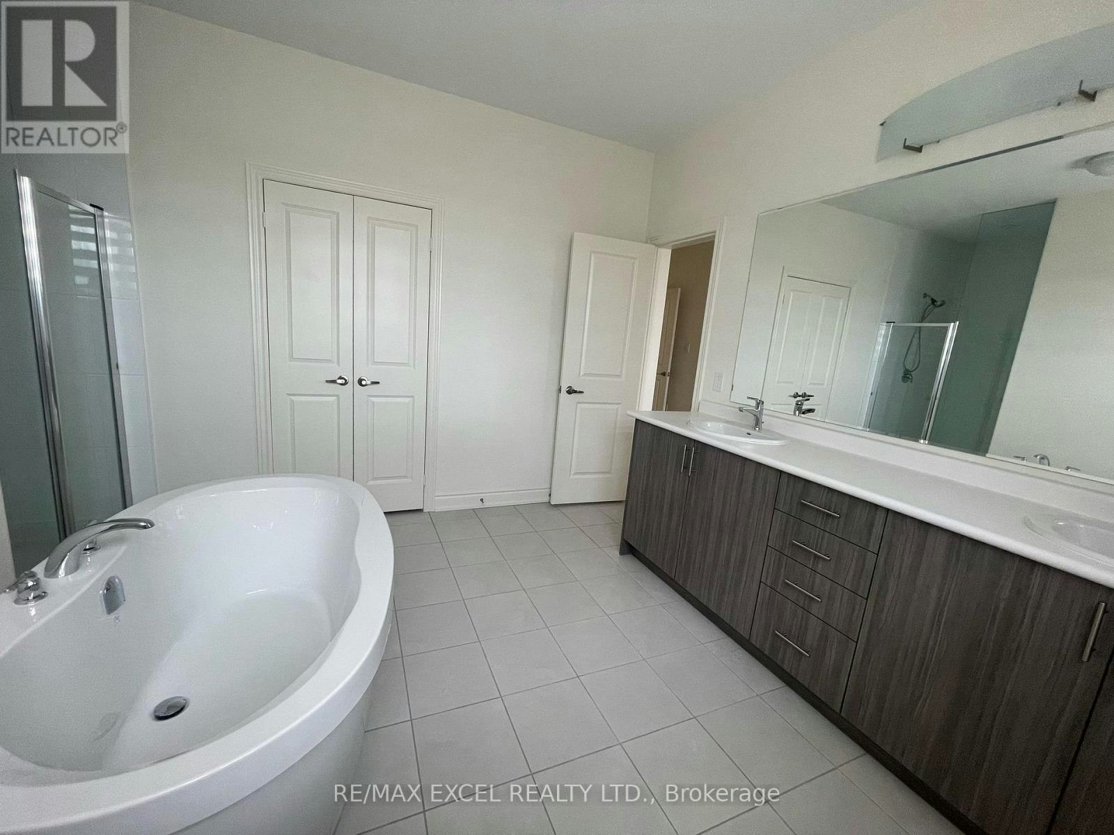 2206 Cayenne Street, Oshawa, ON, L1L 0W7 - 17