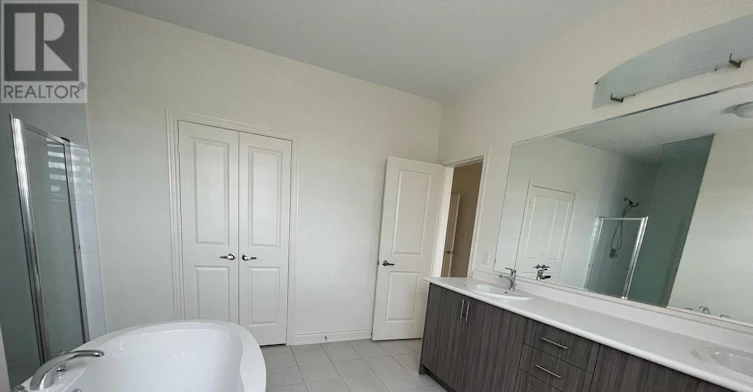 2206 Cayenne Street, Oshawa, ON, L1L 0W7 - 17