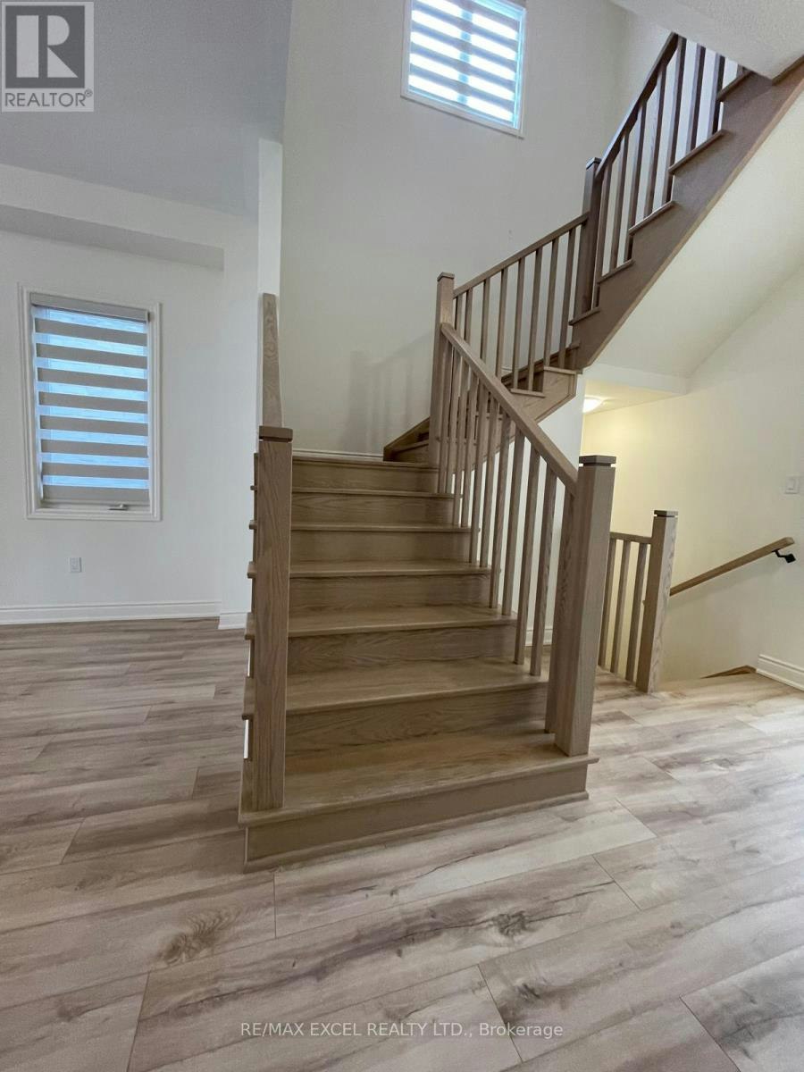 2206 Cayenne Street, Oshawa, ON, L1L 0W7 - 6
