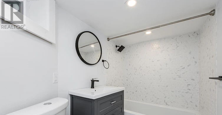 MAIN-863 Pape Avenue, Toronto, ON, M4K 3T7 - 21
