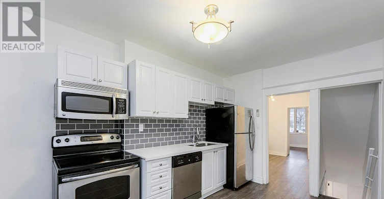 MAIN-863 Pape Avenue, Toronto, ON, M4K 3T7 - 5