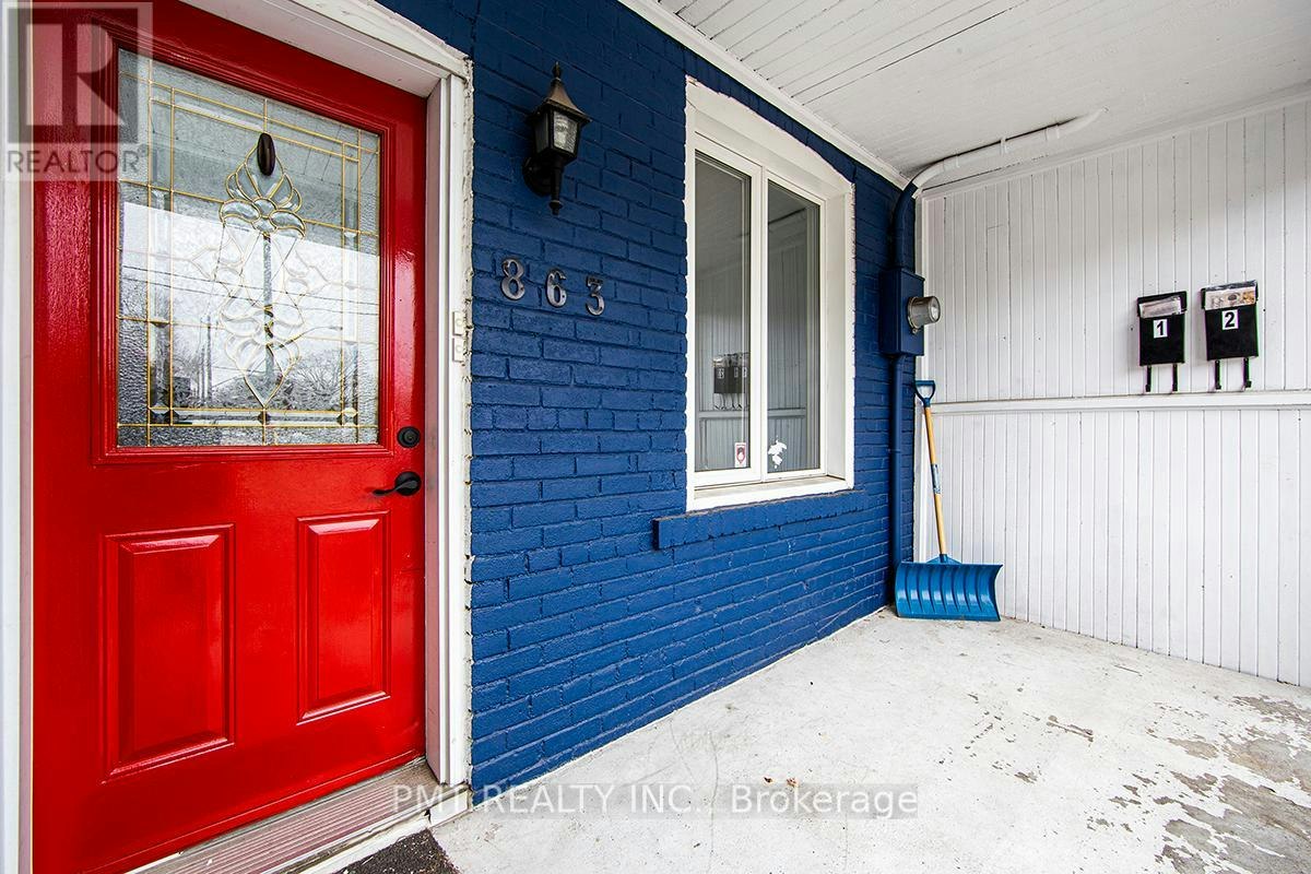 MAIN-863 Pape Avenue, Toronto, ON, M4K 3T7