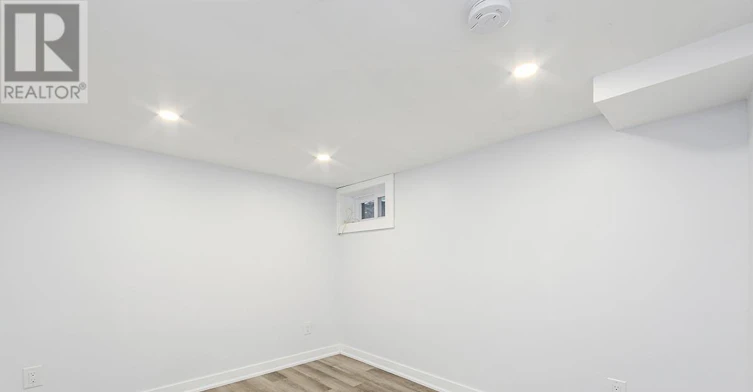 MAIN-863 Pape Avenue, Toronto, ON, M4K 3T7 - 20