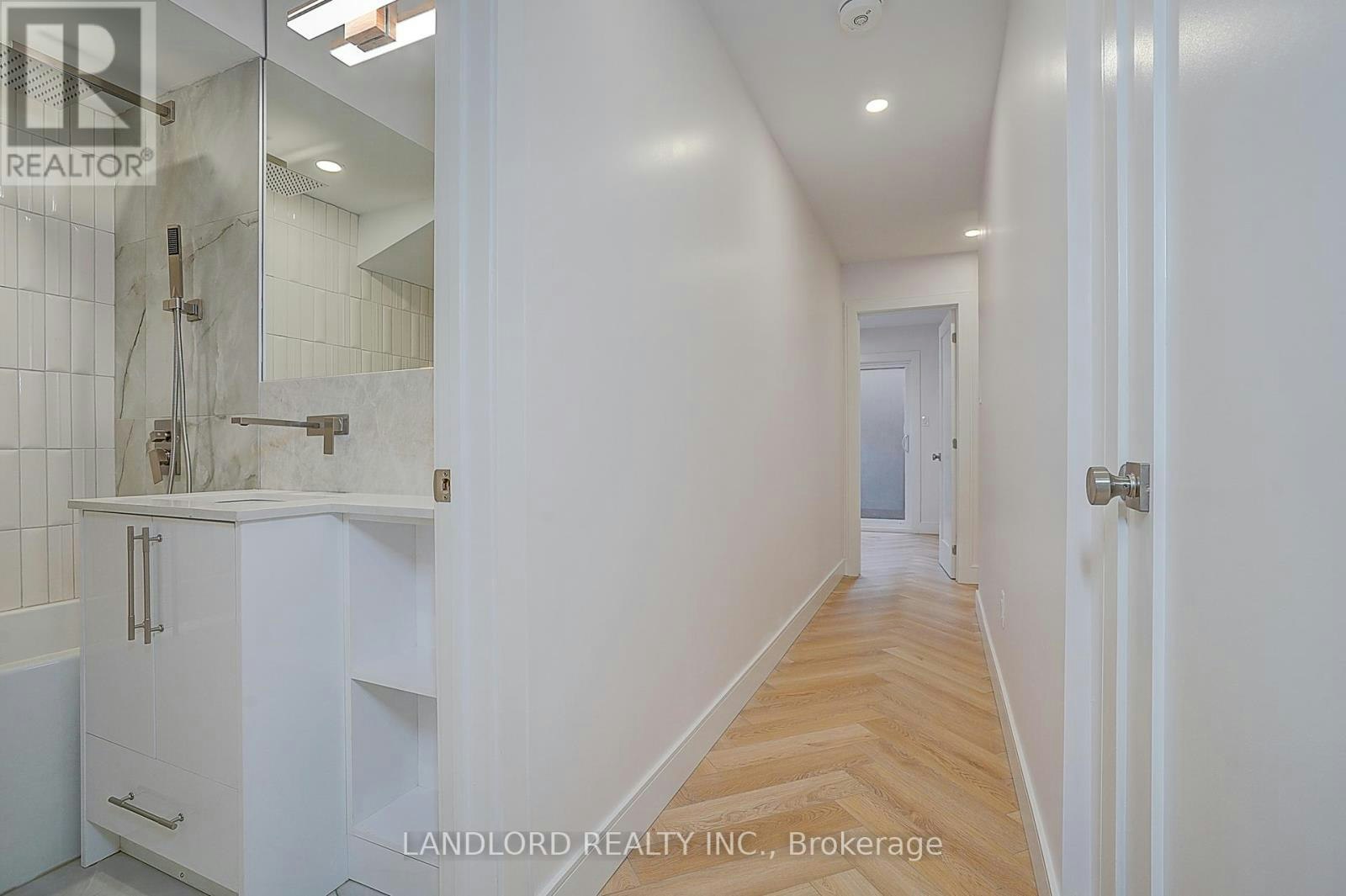 1-1344 Pape Avenue, Toronto, ON, M4K 3X2 - 22