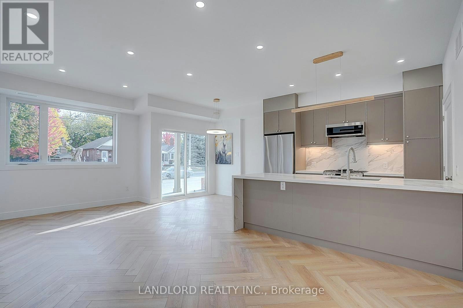 1-1344 Pape Avenue, Toronto, ON, M4K 3X2 - 7