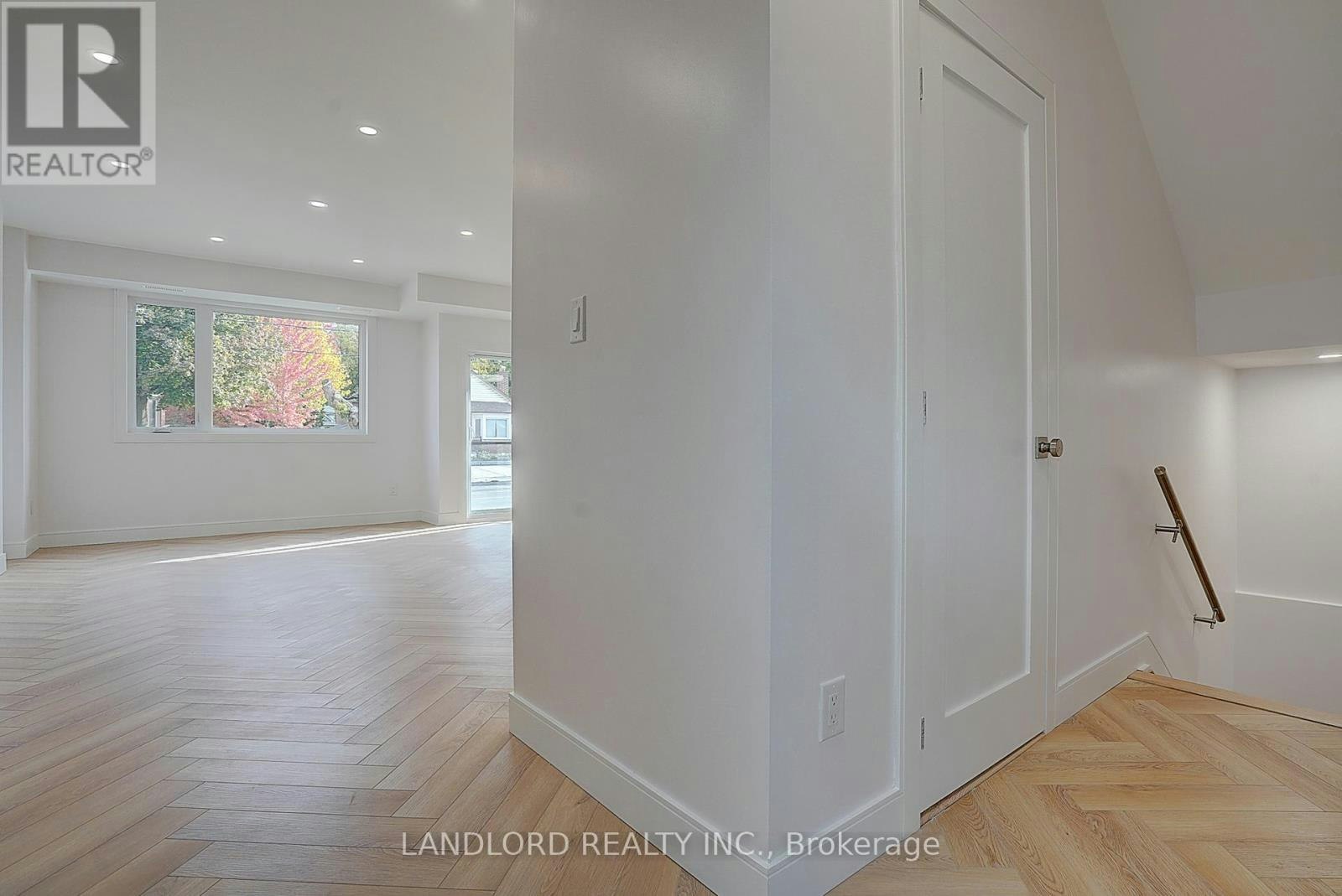 1-1344 Pape Avenue, Toronto, ON, M4K 3X2 - 5