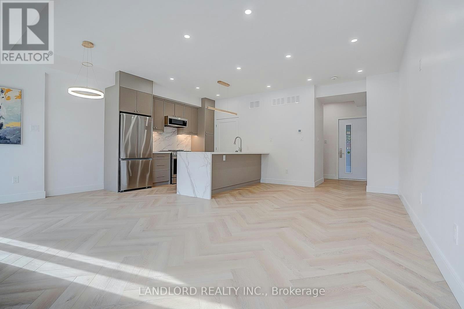 1-1344 Pape Avenue, Toronto, ON, M4K 3X2 - 8