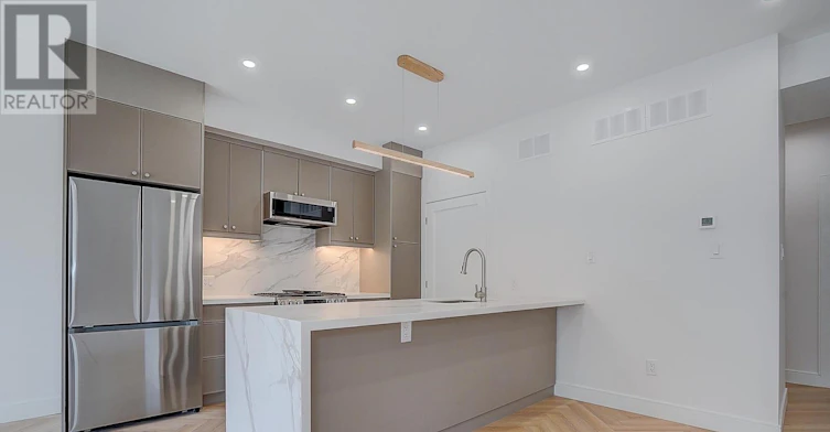 1-1344 Pape Avenue, Toronto, ON, M4K 3X2 - 13