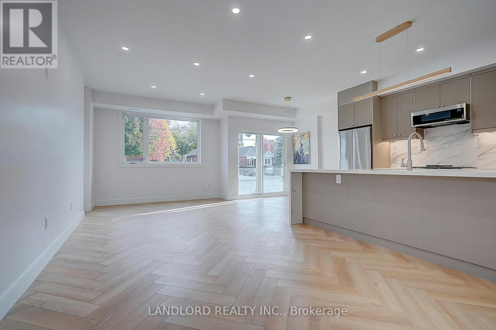 1-1344 Pape Avenue, Toronto, ON, M4K 3X2 - 6