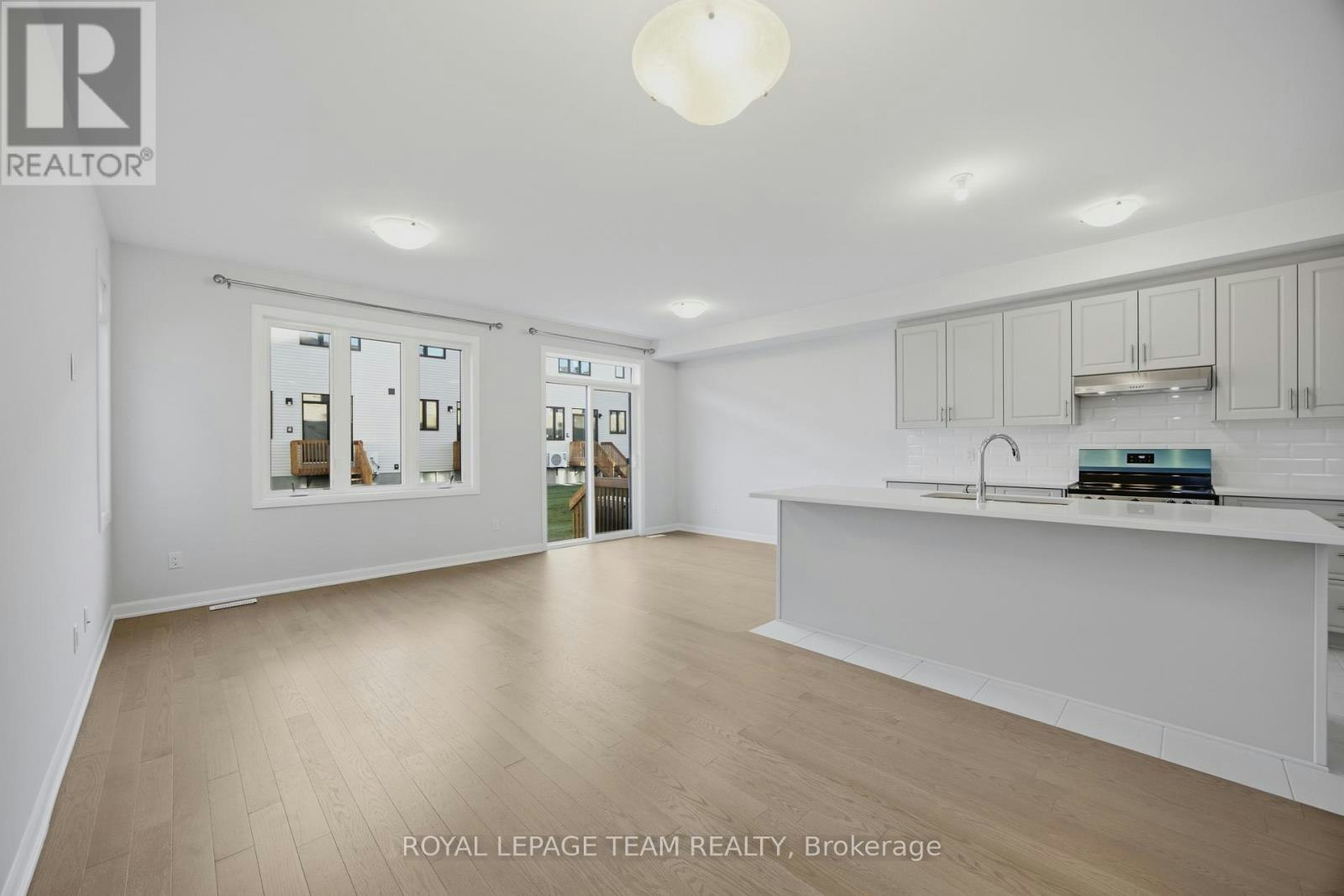 949 Locomotion Lane, Ottawa, ON, K2V 0V4 - 8