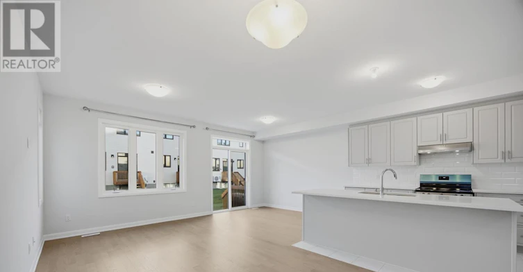 949 Locomotion Lane, Ottawa, ON, K2V 0V4 - 8