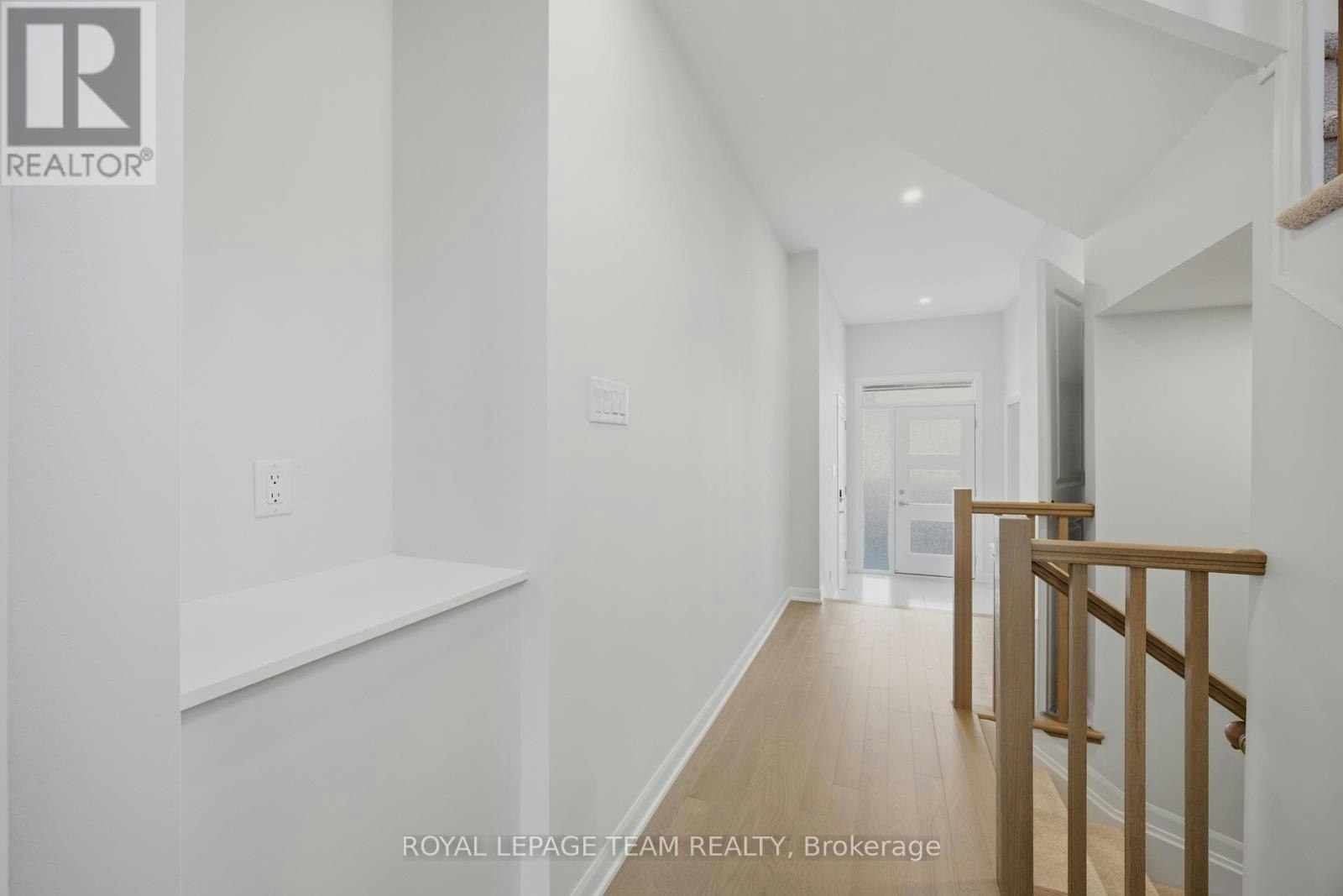 949 Locomotion Lane, Ottawa, ON, K2V 0V4 - 6