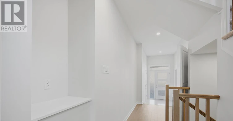 949 Locomotion Lane, Ottawa, ON, K2V 0V4 - 6