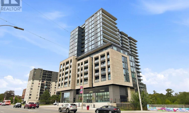 1101-86 Dundas Street E