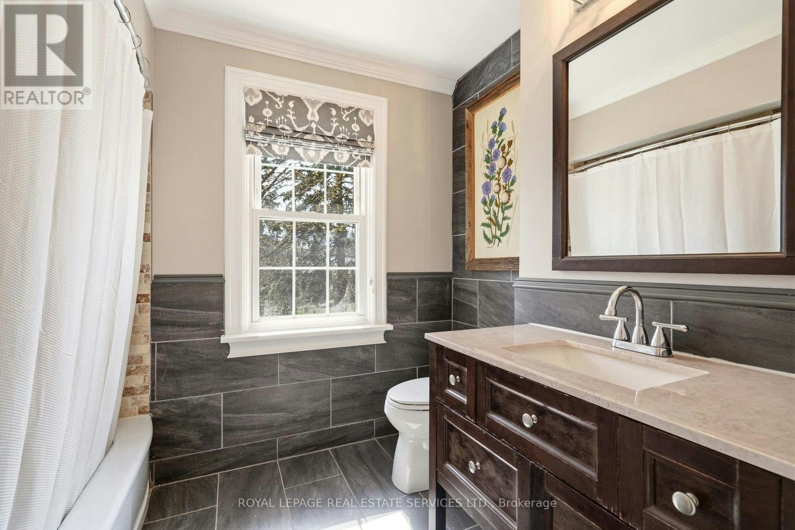145 Suffolk Avenue, Oakville, ON, L6K 2L5 - 28