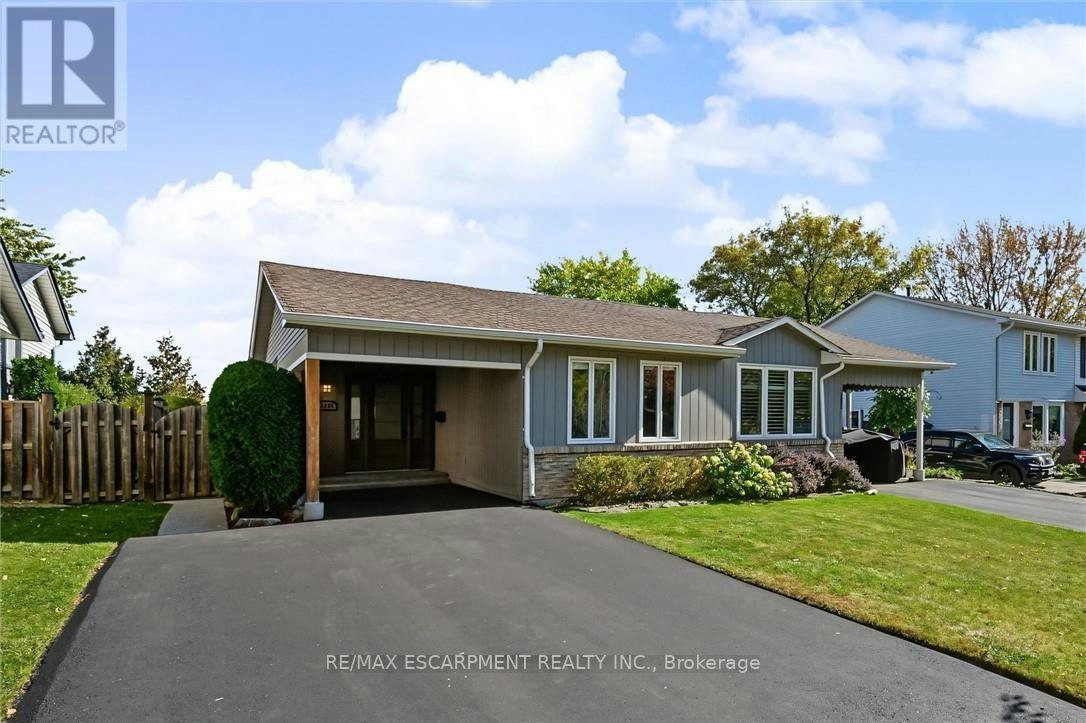 2355 Crescent Middlesmoor Crescent, Burlington, ON, L7P 3X4