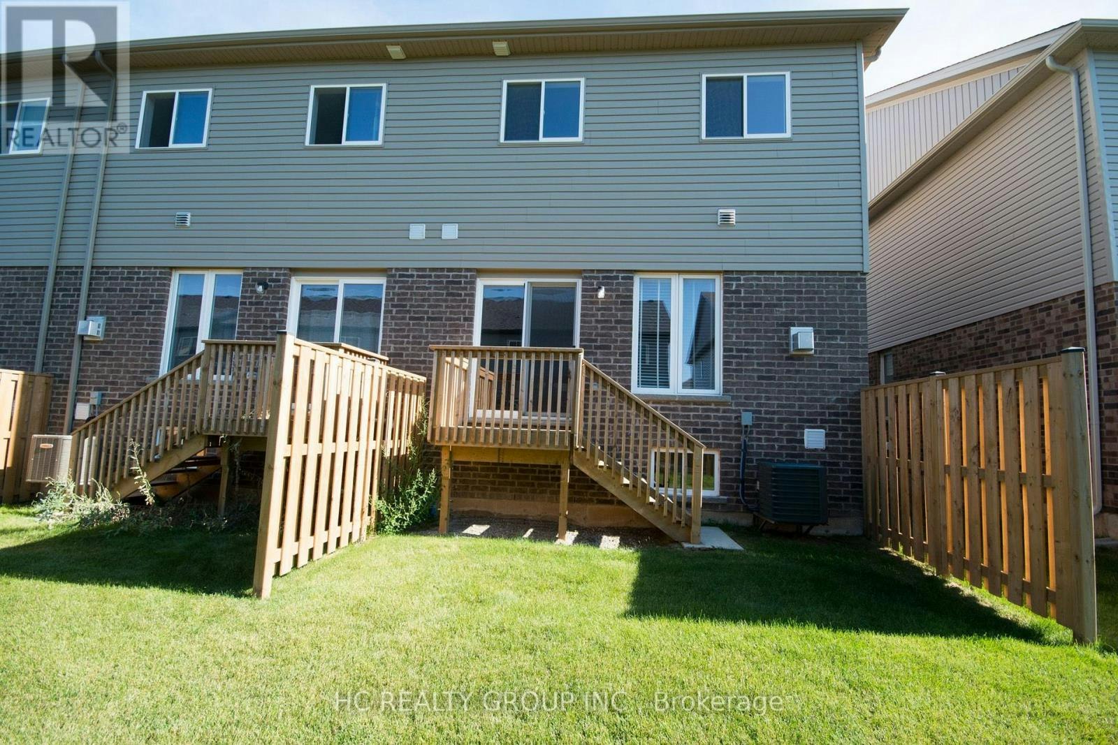10 Dayman Drive, Hamilton, ON, L9K 0J9 - 14