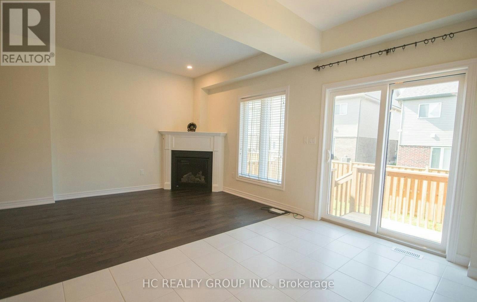 10 Dayman Drive, Hamilton, ON, L9K 0J9 - 3